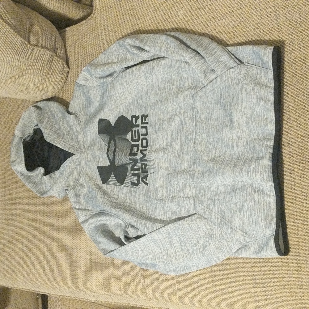 Boys' Under Armour Sweatshirt